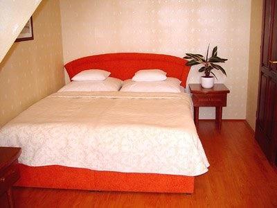 Goecsej Palatinus Etterem Es Panzio Apart otel Zalaegerszeg Dış mekan fotoğraf